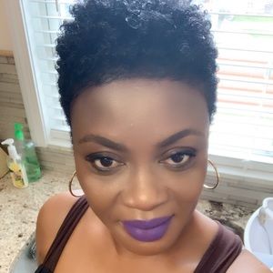 Meet your Posher, Marie-ange